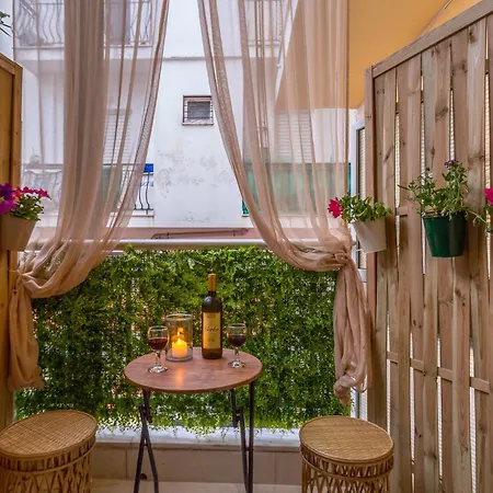 La Casa Sull' Isola Apartment *